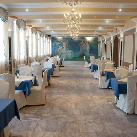 Prezident Hotel *